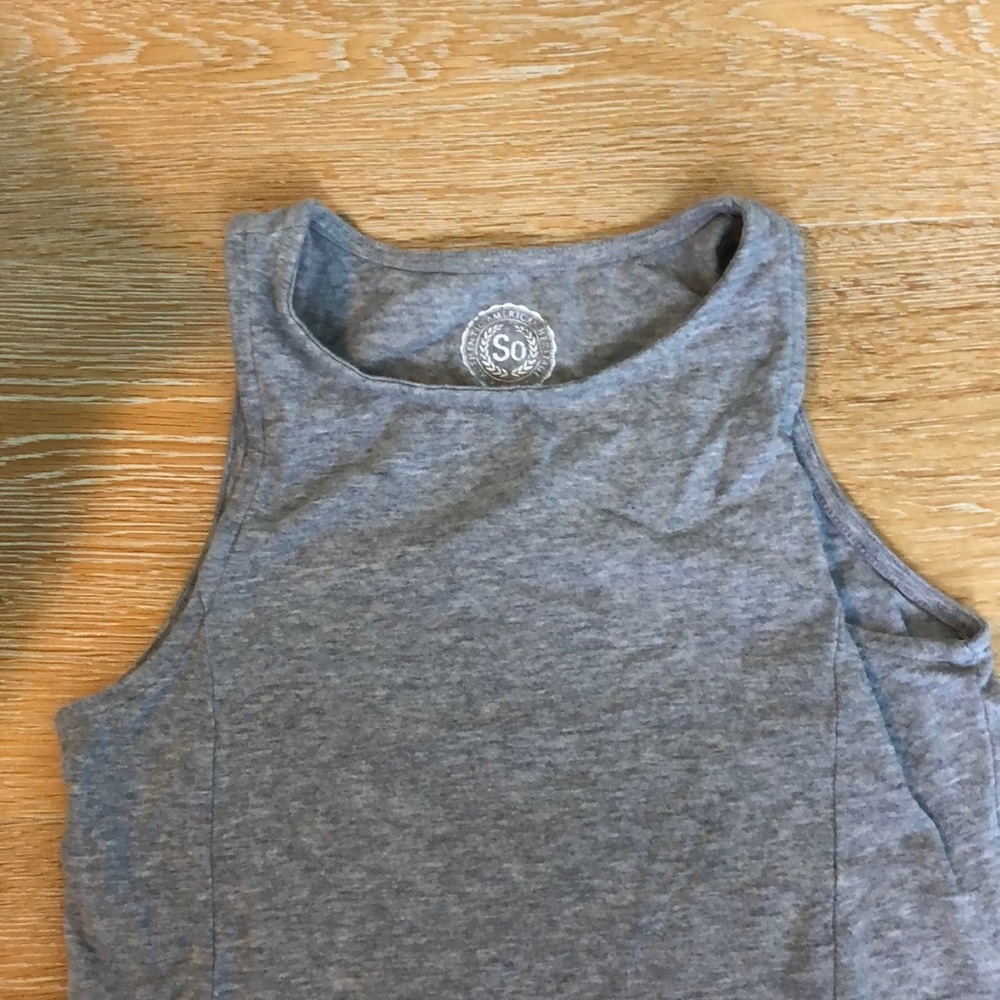 Gray tank top